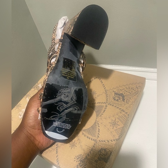 NWT FREE People Women’s Python Collette Sandal-size 8 - Picture 4 of 4